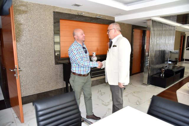 Başkan Ergün, Keresteci yi ağırladı