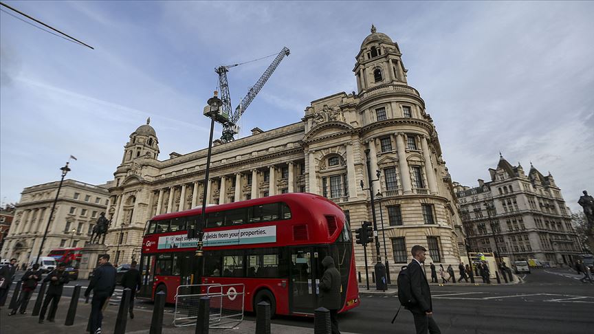 İngilizler aralıkta sandık başında