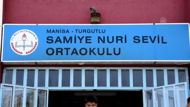 Turgutlu lu öğrencilerden örnek yardımlaşma