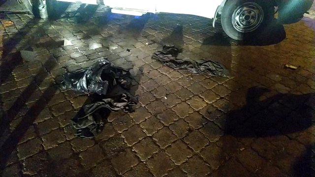 Üzerine benzin döküp kendini yaktı