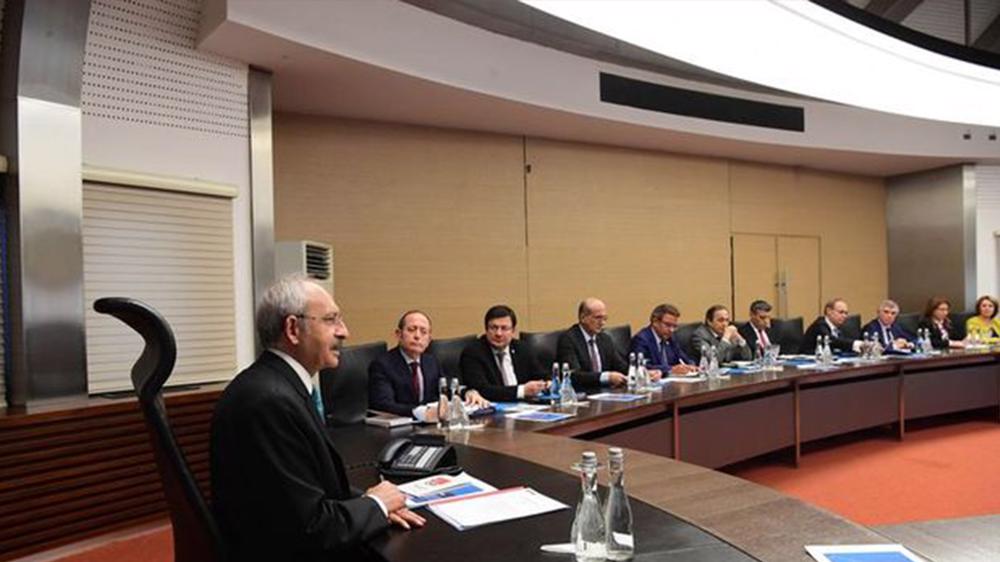 CHP MYK olağanüstü toplandı.