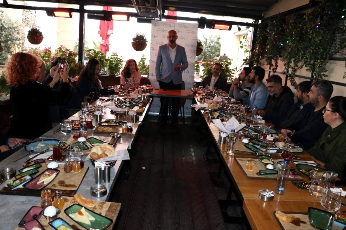 Forum Magnesia´nın toplantısı