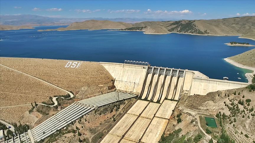 HES üretiminde rekor