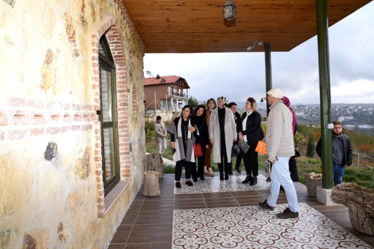 Olcay Deniz´in Demirci ziyareti