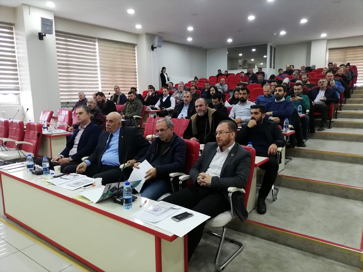 Soma´ da inşaat firmalarına seminer