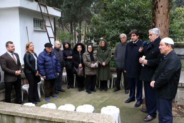 Müftü Alim Efendi mezarı başında anıldı