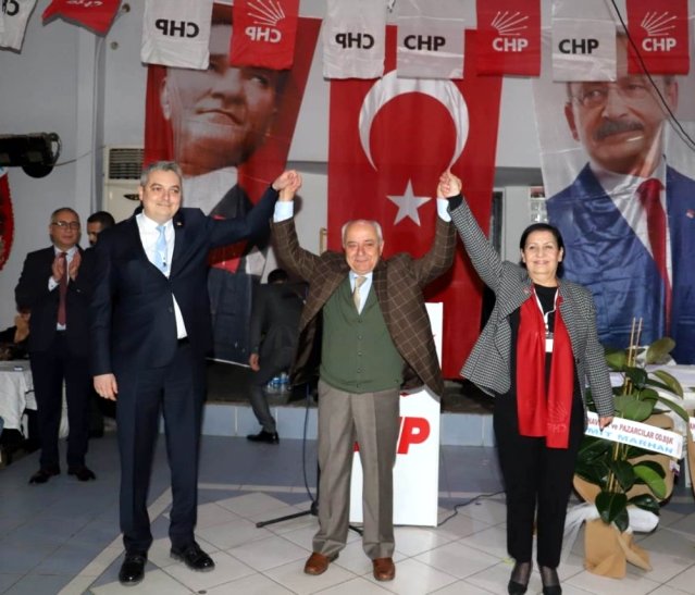CHP Turgutlu'da kadın Başkan kazandı