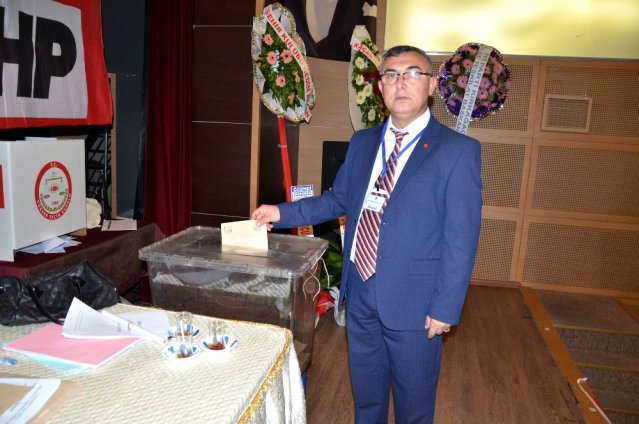 Kaçar Kırkağaç'ta yeniden başkan