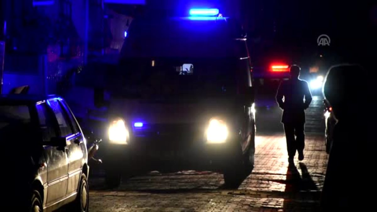 patlayan trafo apartmanda hasara yol açtı