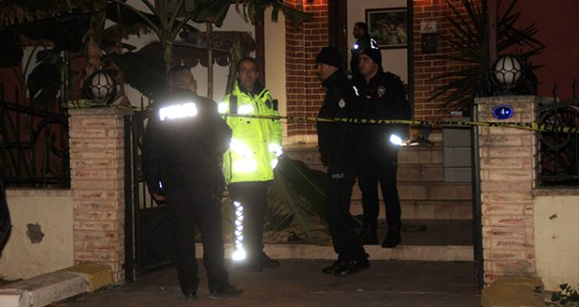 Torbalı'da biri doktor iki kişi öldürüldü