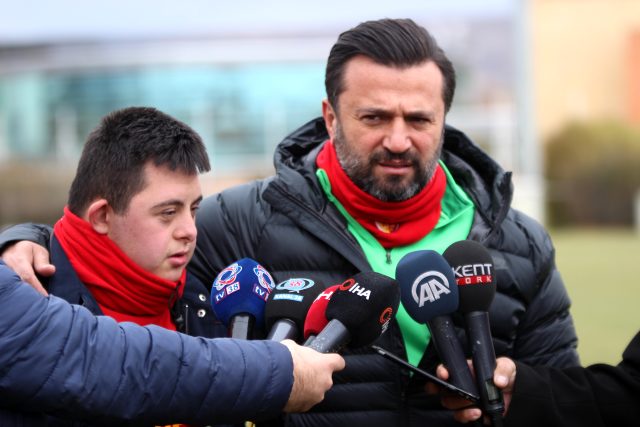 kayserispor hocasız kaldı