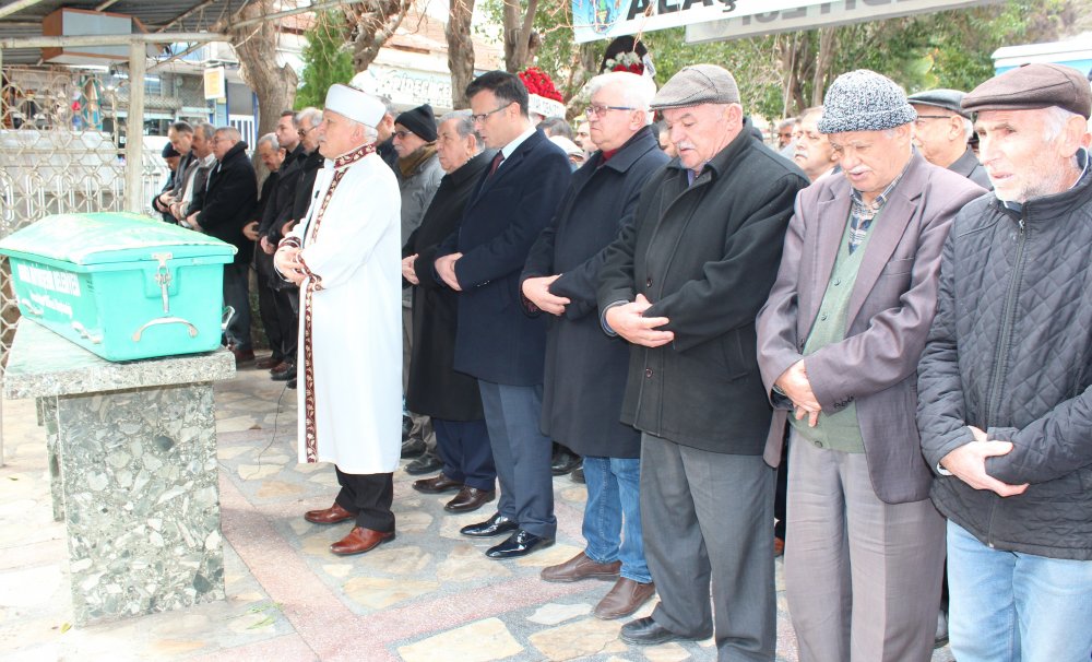 başkan yaşamını yitirdi.