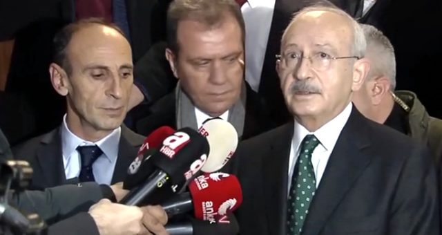 Kılıçdaroğlu deprem bölgesinde