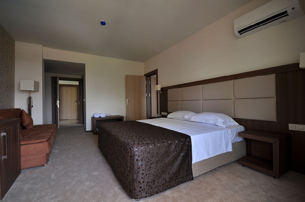 sosyal tesislerde Buzdolabı,klima,televizyon parayla