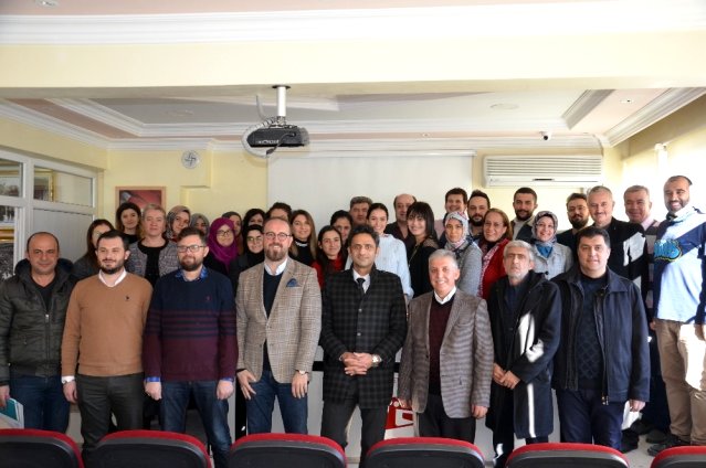 başarılı olan kursiyerler sertifikalarını aldı