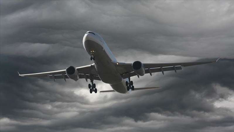 uçak düştü 180 yolcudan haber alınamıyor