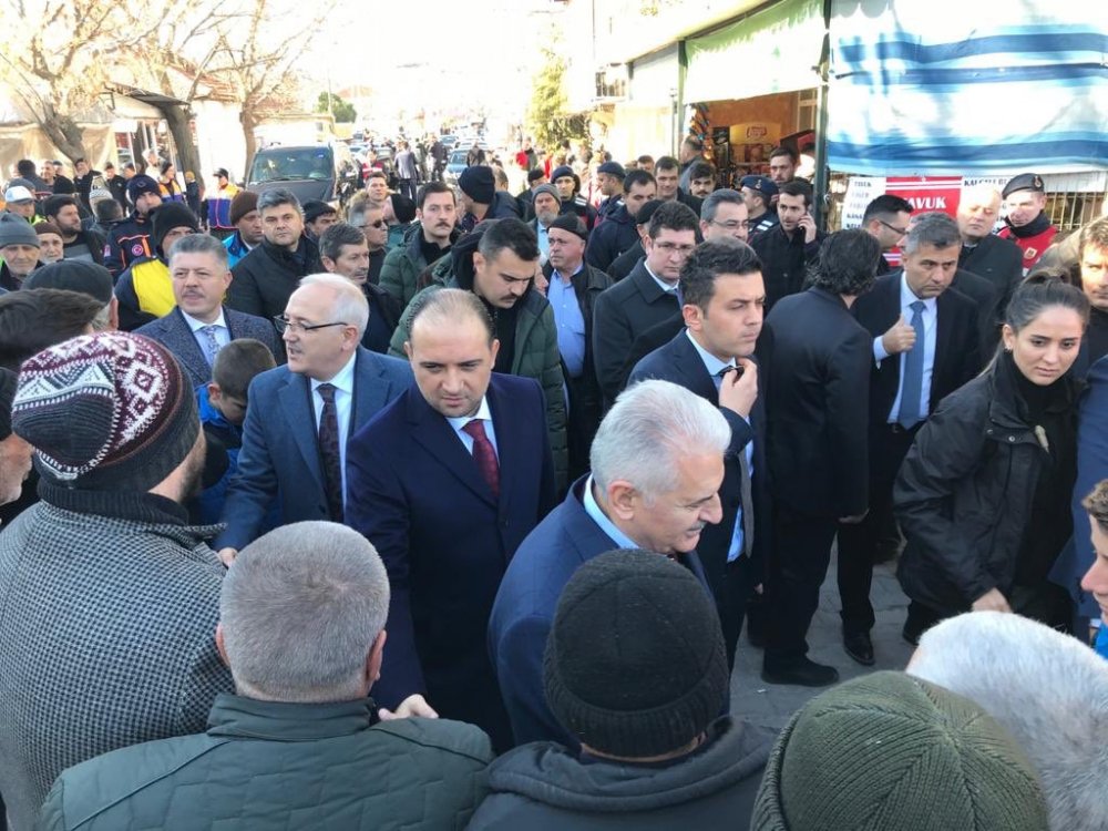Binali Yıldırım Manisa'da