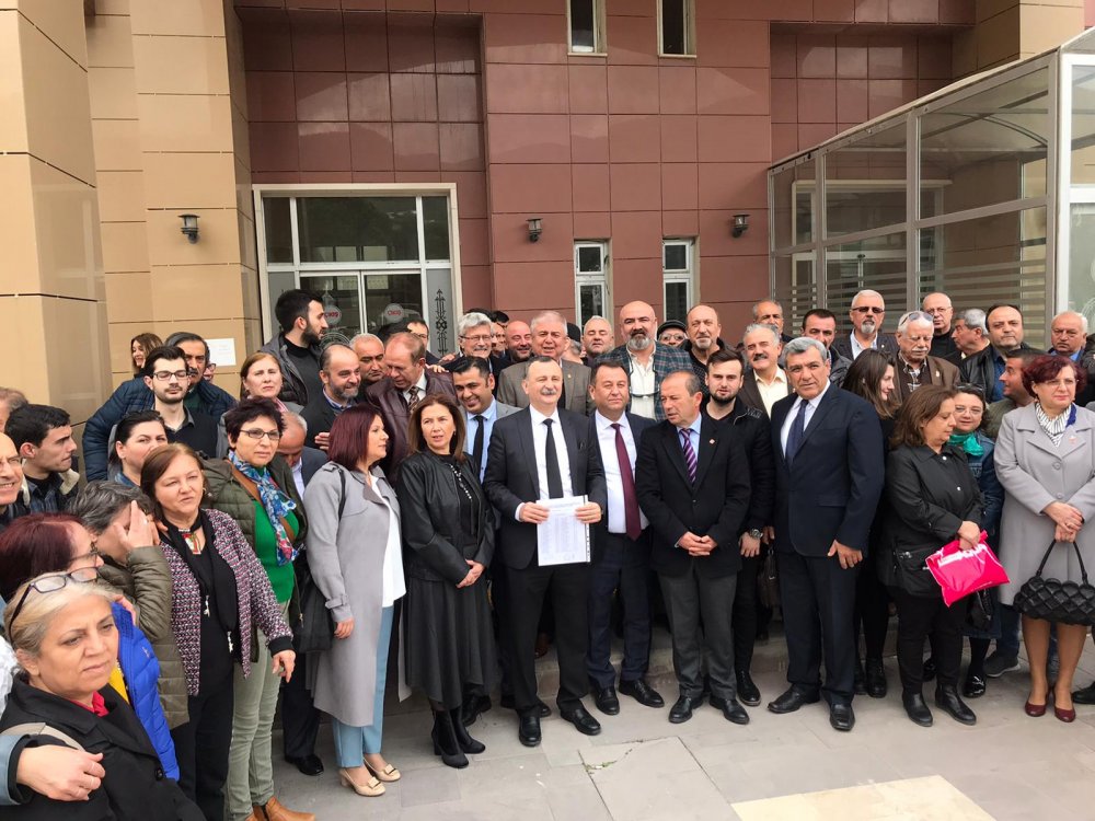 Balaban mazbatasını aldı.