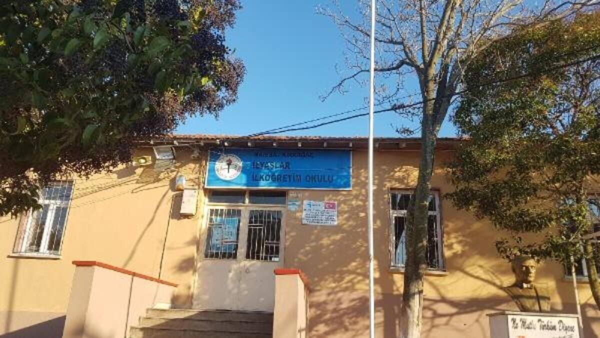 Manisa'da depremde zarar gören 29 eğitim binası yıkılacak.