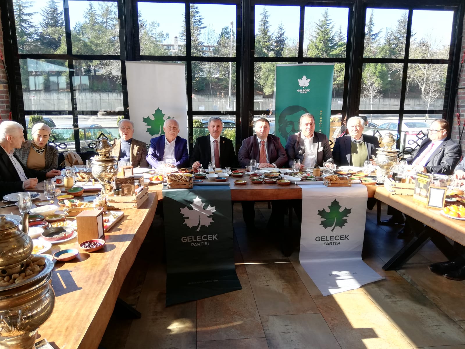 Özdağ''Bu hukuku dolanmaktır hiledir''