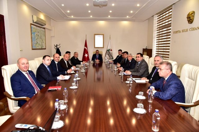 Depremzedelere kira yardımı