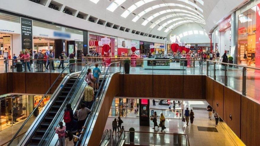 Mağazalarını kapatan markalar ve AVM'ler