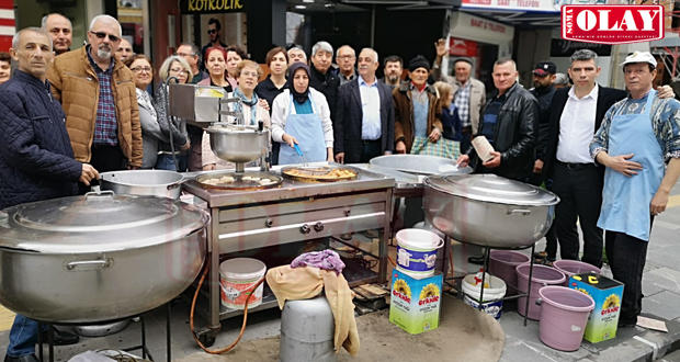 Soma'da CHP örgütü şehitleri unutmadı