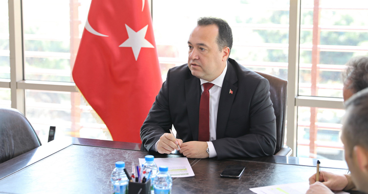 Akhisar belediyesi borçları erteledi