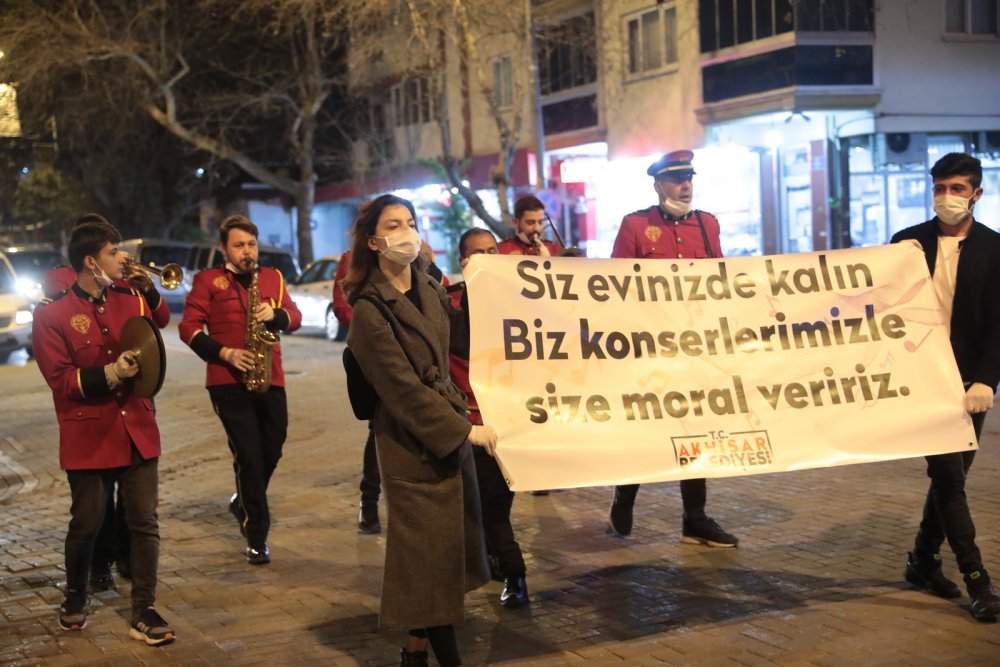 Akhisar'da moral konseri
