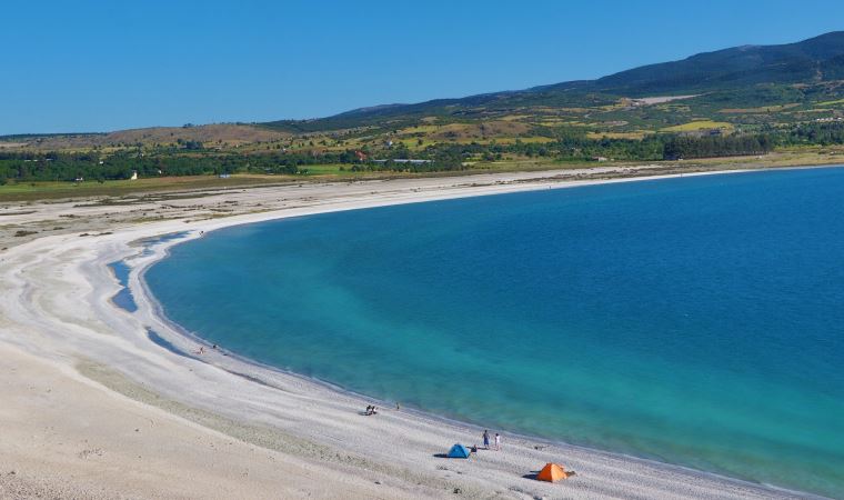 Salda Gölünde Millet Bahçesi çalışması başladı