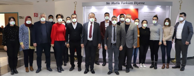 Çalışanlara maske