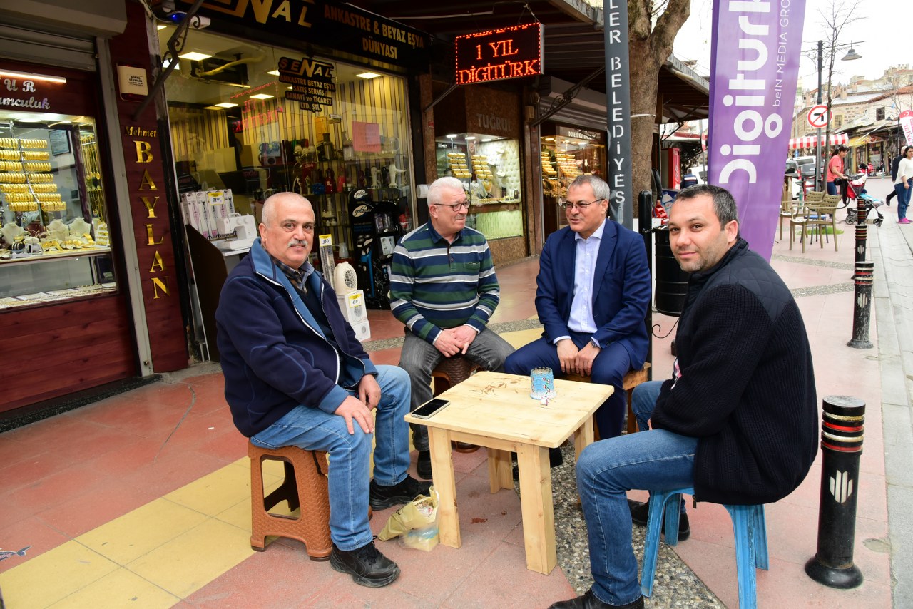 Vali Deniz esnaflarla buluştu