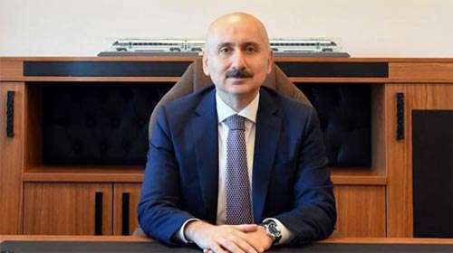 Turhan gitti ulaştırma bakanlığına Adil Karaismailoğlu geldi