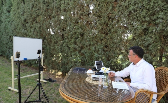 Başkan Öküzcüoğlu vatandaşlarla sosyal medyada buluştu