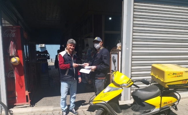 Manisa'da bedava maske dağıtımı başladı