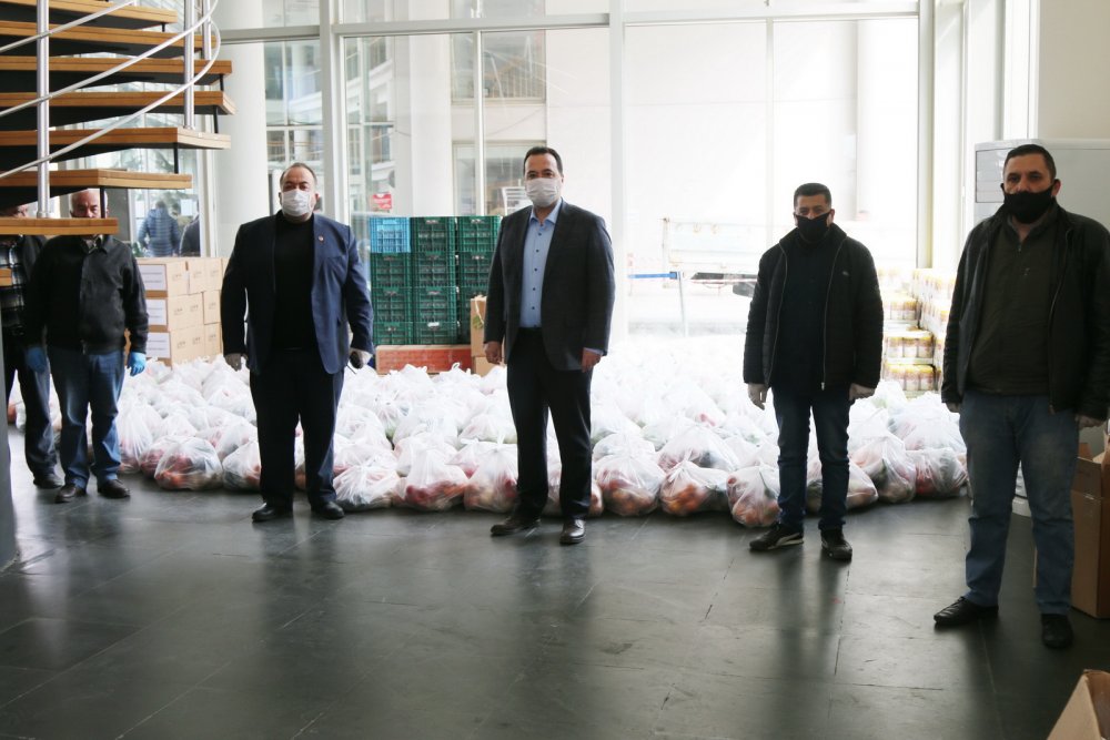 Pazarcılardan Akhisar Dayanışması'na destek