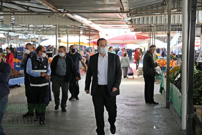 Başkan Dutlulu, pazarcı esnafını ziyaret etti