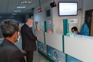 Başkandan örnek davranış vatandaşın su borcunu kendi cebinden ödedi.