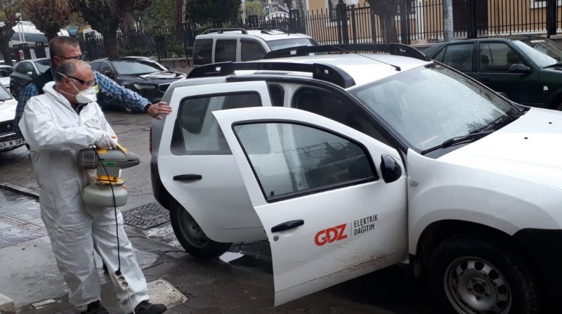 Başkan Akın'Ekiplerimiz canla başla çalışıyor''