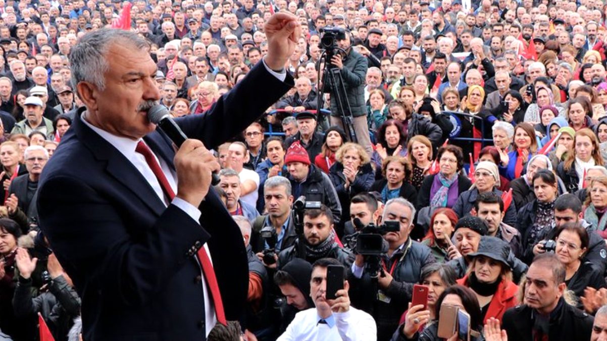 Zeydan Karalar: 'Ekmeği ben de 5 kuruşa dağıttım