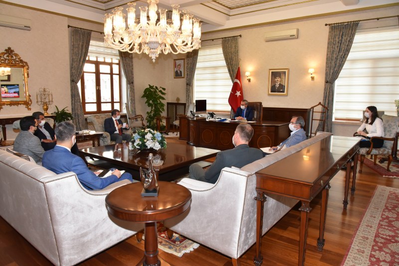 Vali Deniz, STK temsilcileriyle biraraya geldi