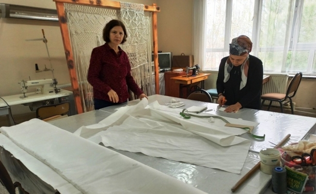 Üzüm üretiçilerine maske