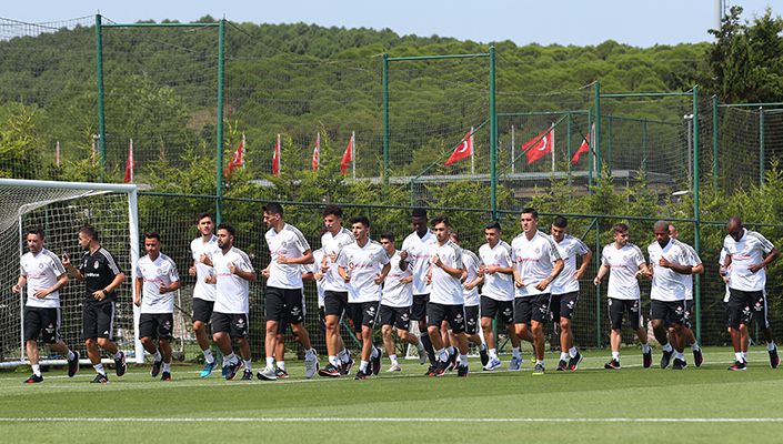 Beşiktaş'ta futbolcuların morali yerinde