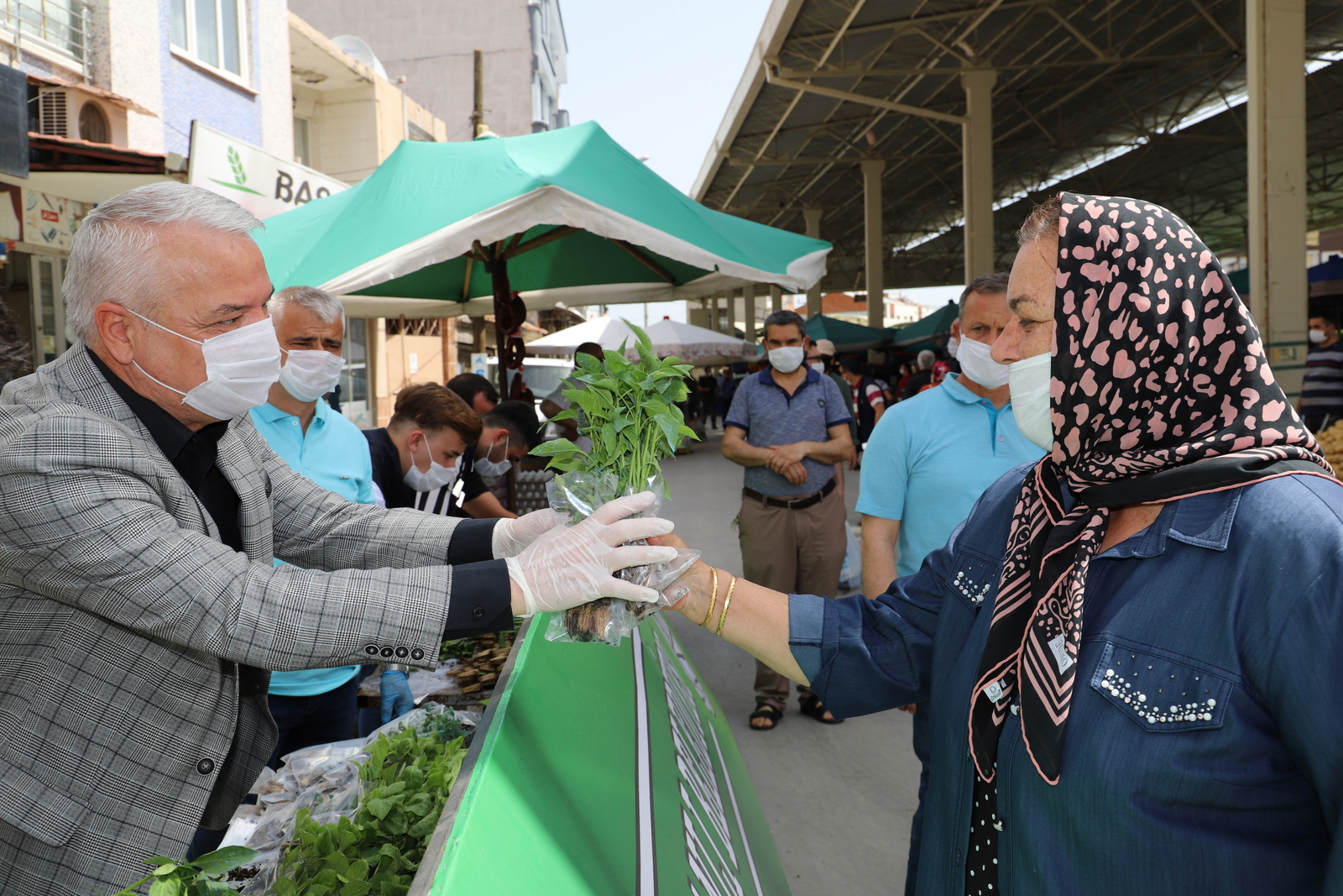 Bilgin "Tüketen Değil, Üreten Saruhanlı" projesine start verdi