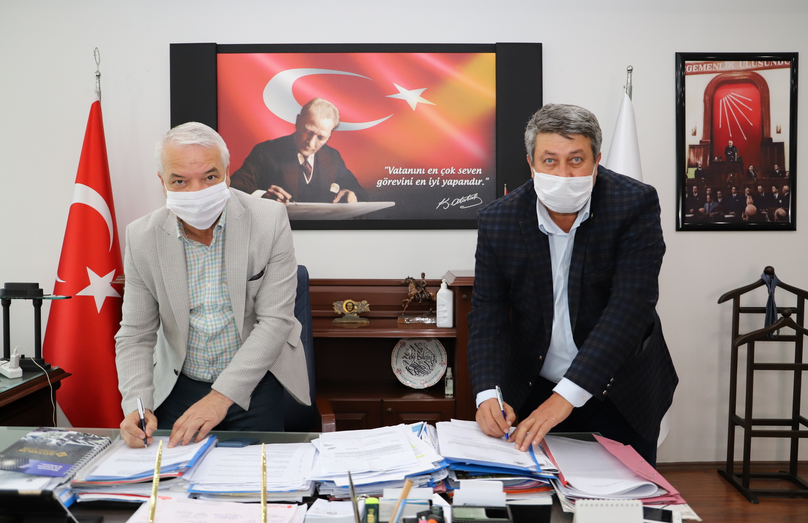 Saruhanlı'da, belediye ziraat odası güç birliği