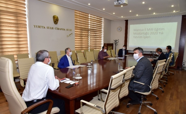 Eğitim yatırımları ele alındı