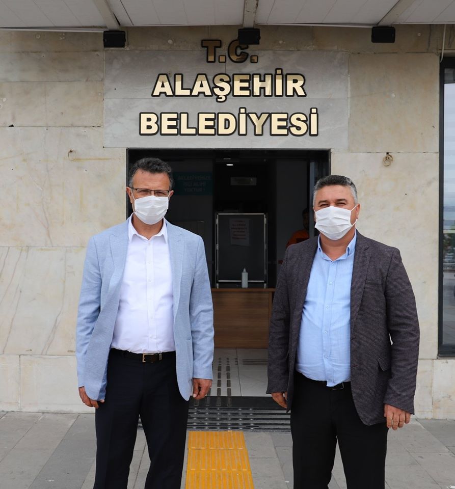 Ayvacık Belediye Başkanı Mesut Bayram alaşehirde