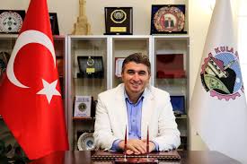 MHP'li Belediye borca karşı cami satıyor