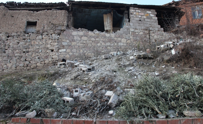 Akhisar ve Kırkağaç'a deprem yardımı