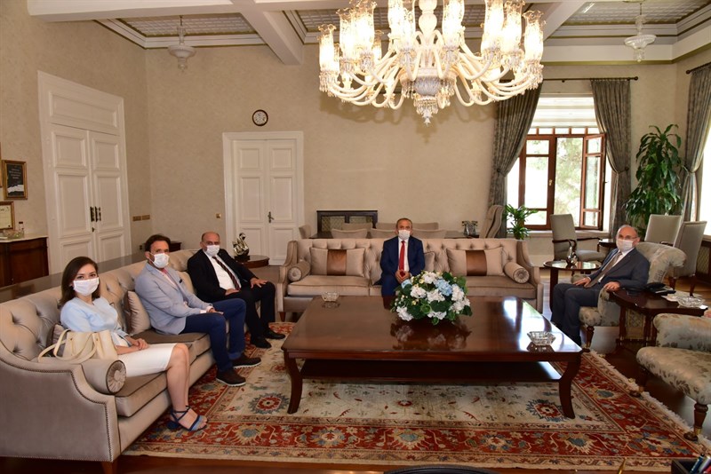 MTSO yönetimi Vali Karadeniz'i ziyaret etti